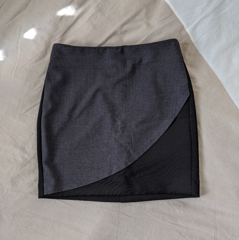 Forever 21 Black/Grey Mini Skirt
